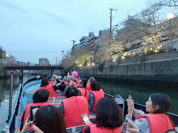 お花見クルーズ